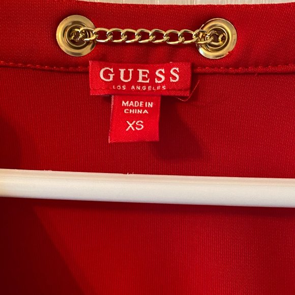 Red Guess Factory Top with Golden Chain - Picture 4 of 6